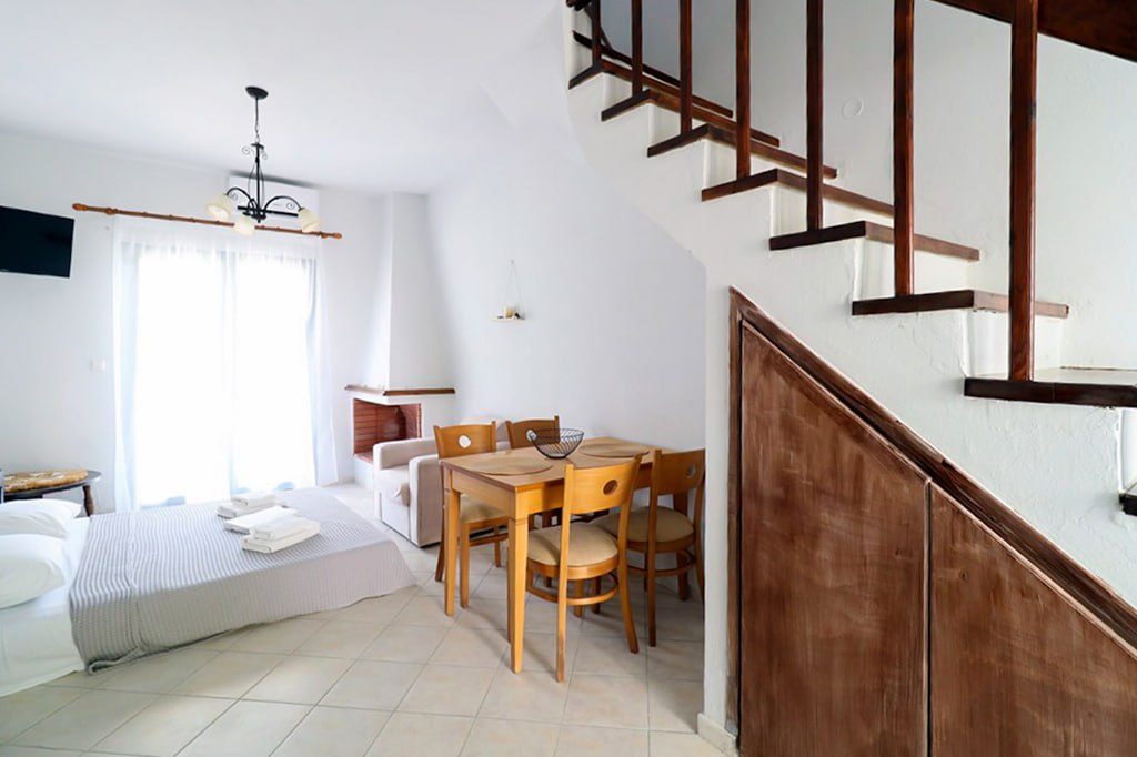 House N1