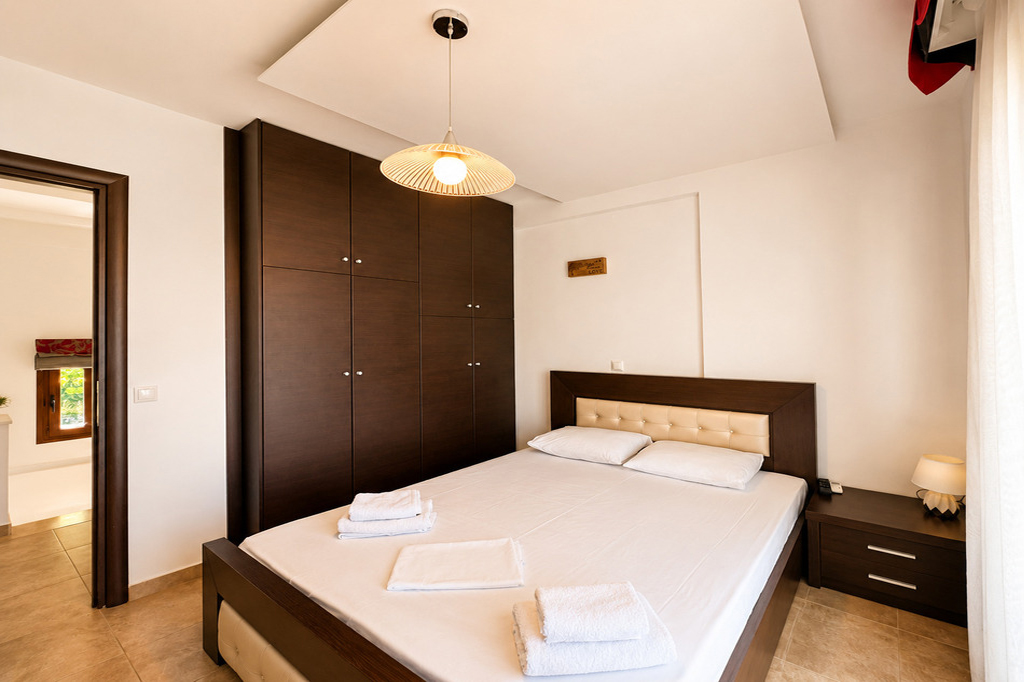 Villa N1