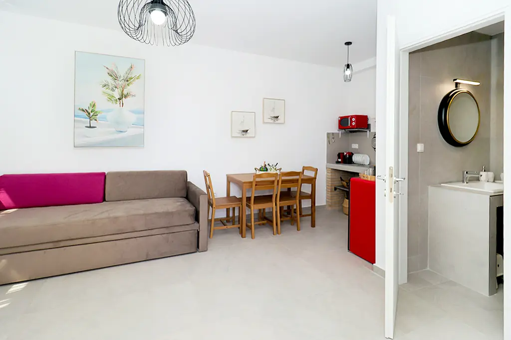 Apartment N6