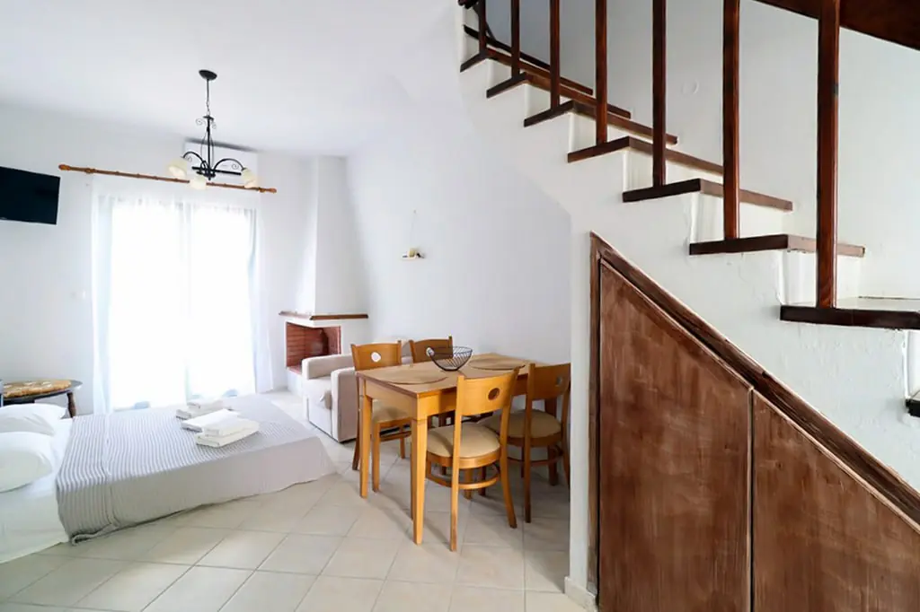 House N1