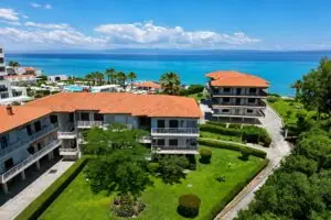 Apartament Chris pe malul mării, Hanioti, Lux/Grecia