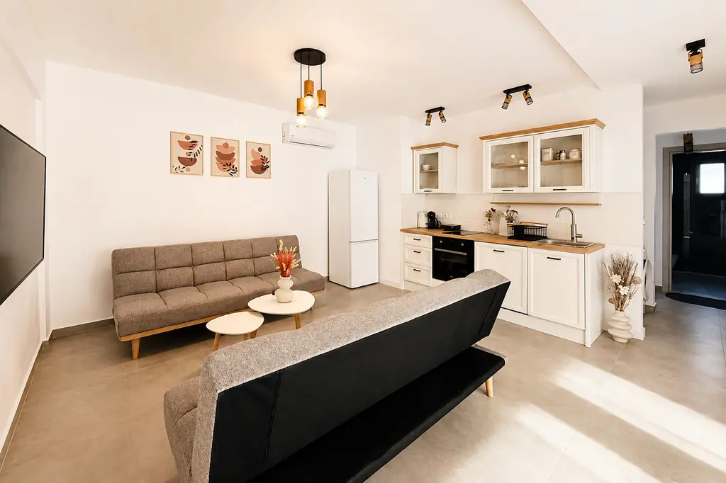 Apartment N1
